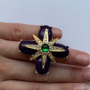 Unique Cross/Star Shaped Ring